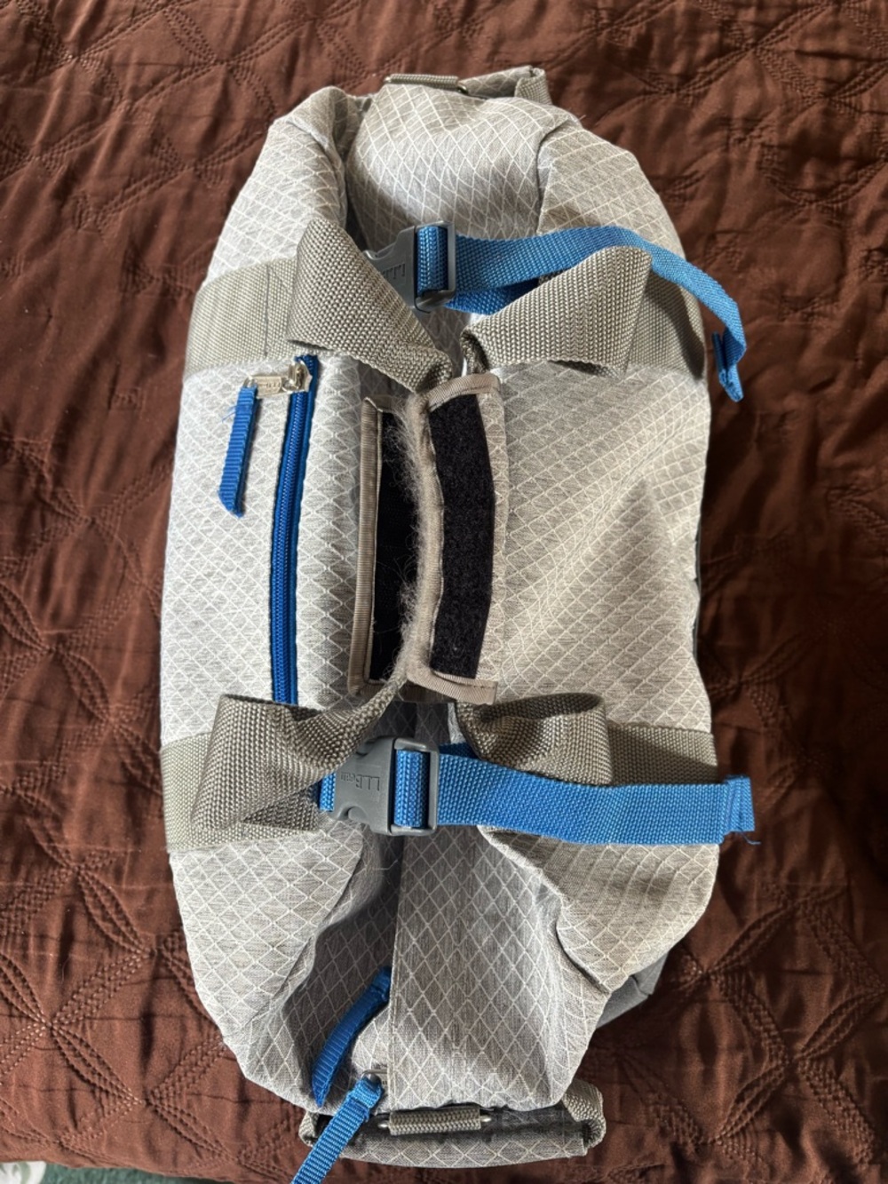 L.L. Bean Light Gray Adventure Duffle with Blue Accents - Picture 11 of 14